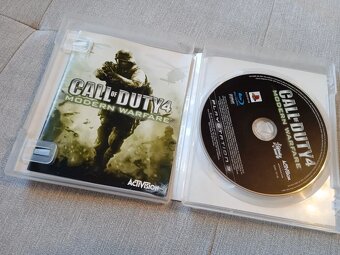 PS3 - Call of Duty 4 - 3