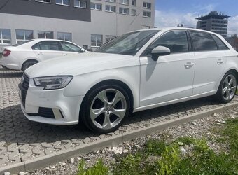 Audi A3 Sportback 30 1.6 TDI Sport S tronic - 3