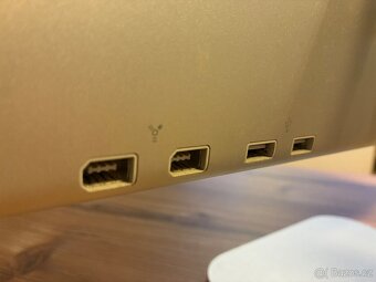 Apple Cinema Display 20” A1081 – hliník - 3