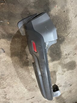 Ford S-Max zadní naraznik se senzory - 3