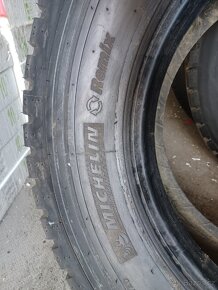 Pneu 265/70R19,5 Michelin - 3