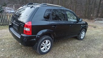 HYUNDAI TUCSON - 3