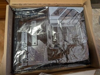Asus strix b650-a gaming wifi - 3