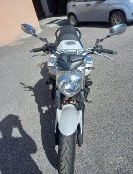 Yamaha FZ6 S2 - 3
