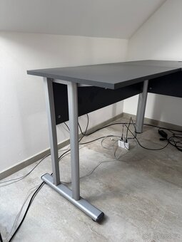 Psací stůl IKEA - 3