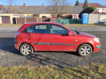 Kia Rio 1.6 - 3