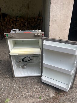 Lednice do karavanu Electrolux RM4400 - 3