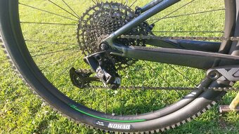 Scott Spark 29", M, SLX, najeto 25km Použité - 3