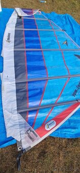 Arrows  5.6 tom hawks windsurf plachta výborný stav - 3