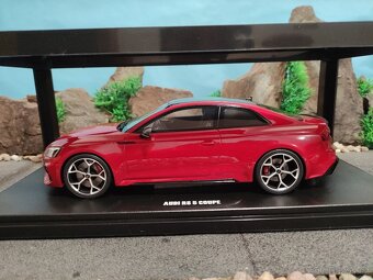 prodám nový model 1:18 audi RS5 competition - 3