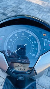 HONDA SH 125i - 3