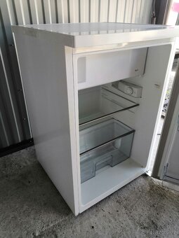 LEDNICE PHILCO - 3