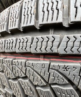 205/55 R17 95V XL zimní pneumatiky Nokian (3717A) - 3