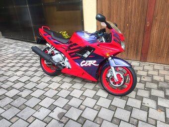 Prodám Honda CBR 600 F PC25 youngtimer retro po servisu - 3