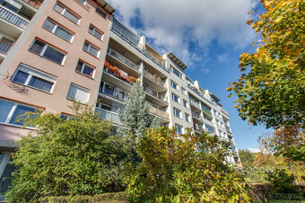 Pronájem bytu 2+kk/T/B, 80 m2 v ulici Cihlářská, Praha 9 - P - 3