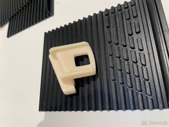 Opravní držák světlometů BMW E46 - 3