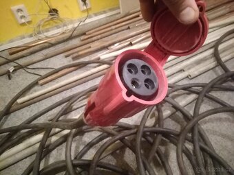 Prodlužovací kabel 380V - 3