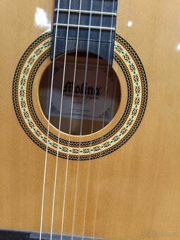 Prodám opravovanou 3/4 klasic.kytaru - Kyjov - 3