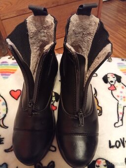 zimní jezdecká perka vel.35, zn.Steeds - 3