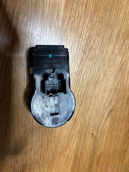 Opel Astra J přepínač světel - 3