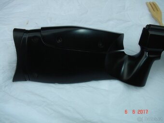 Prodám krásnou sportovní vzduchovku TAU 200 na CO2 dle fota. - 3