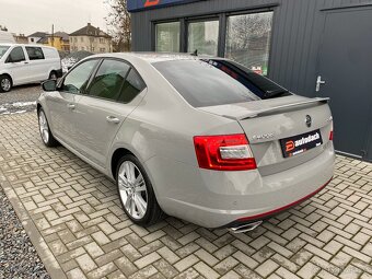 Škoda Octavia, 2.0 TSI 162kW-1xMAJ.-RS-XENON - 3