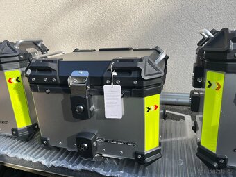 Alu kufry 2x boční a Topcase - 3