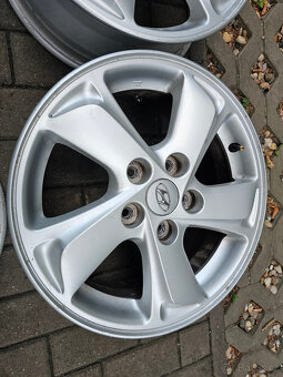 ALU kola disky Hyundai IX35 Tucson R16 5x114,3 ET45 - 3