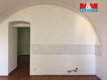 Pronájem obchod a služby, 66 m², Hranice, ul. Masarykovo nám - 3