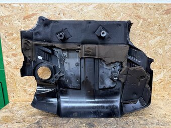 KRYT MOTORU VW TOUAREG 7P 059103925CA - 3