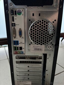 Stolní počítač i5, 8GB RAM včetně 23" FHD HP monitoru - 3