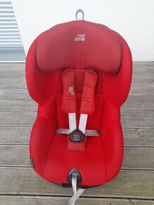 Britax Römer Trifix2 i-size - 3