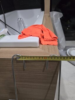 Sprchová polička form & style pro montáž na baterii - 3