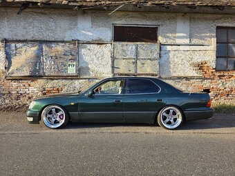 Lexus LS400 - 3