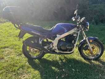 Suzuki GS500E A2 - 3