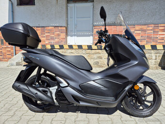 Prodám Honda PCX 125 , r. v. 2019, verze s ABS, ČR, 9152km - 3