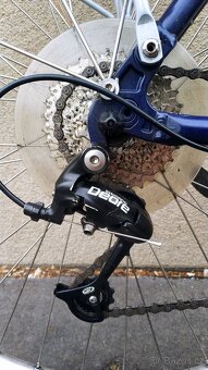 Špičkově osazené celoodpružené dámské městské kolo KTM Life - 3