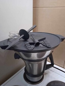 THERMOMIX TM 21 - robot zn. Vorwerk - 3
