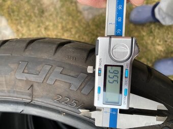 Letní pneu 225/45 R 19 - 3