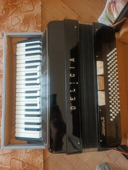 Prodám harmoniku DELÍCIA - 3