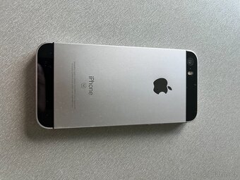 iPhone SE (1 gen.) - 32 GB - 3