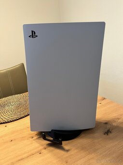 PS5 s mechanikou s příslušentsvím - 3