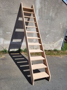 Bukové schodiště nové do výšky až 260cm - 3