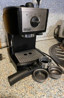 Kávovar DeLonghi - 3