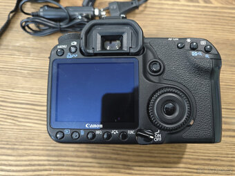 Canon 50D - 3