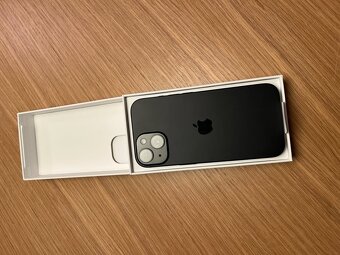 Apple iPhone 15 128GB - 3