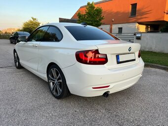 BMW F22 220d 135kw aut.8st, kůže, navi 128tkm - 3
