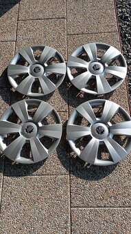 Prodám zimní kola 15 ze Škoda Fabia III - 3
