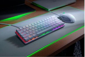 Herní klávesnice Huntsman nová - 3