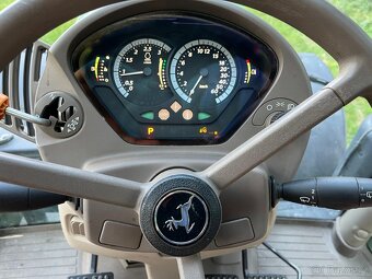 John Deere 6135R - 3